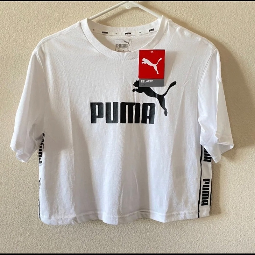 NWT NICE *PUMA* CROP TOP WITH LOGO